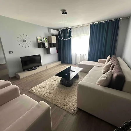 Majestic Big Apartment Bucharest Exterior photo